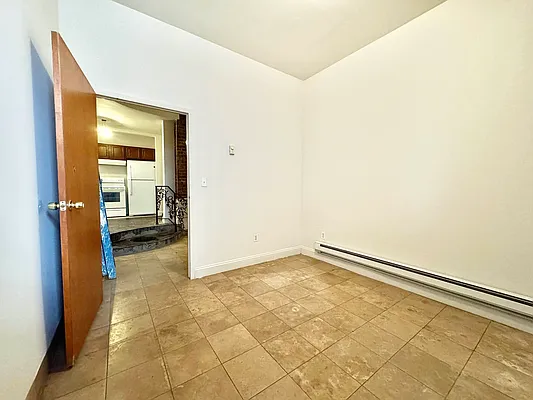 Rented by Skyward | media 30