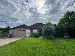 3720 Champions Dr, Beaumont, TX 77707
