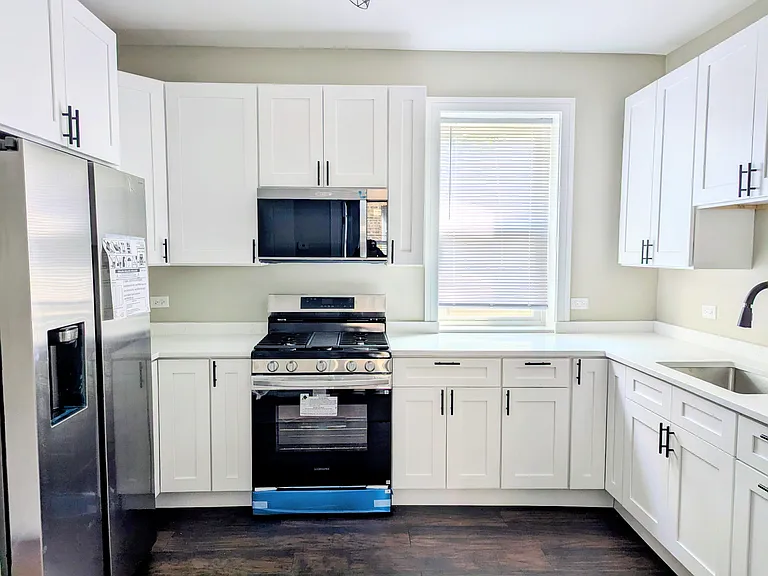 717 N Homan Ave #1 — Photo 8