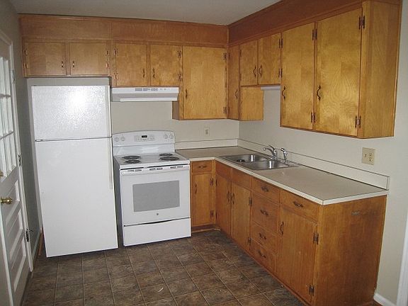 5th image of 522 Kimball Ave