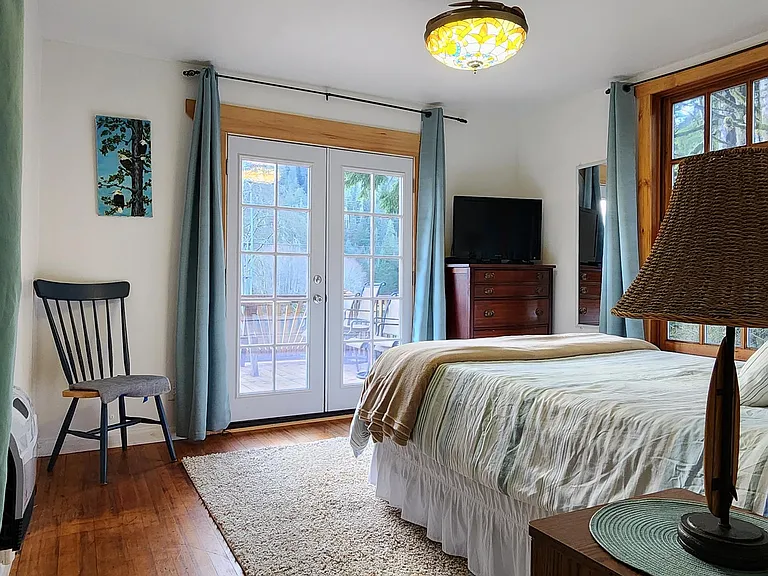 122 Bearberry Ln — Photo 15