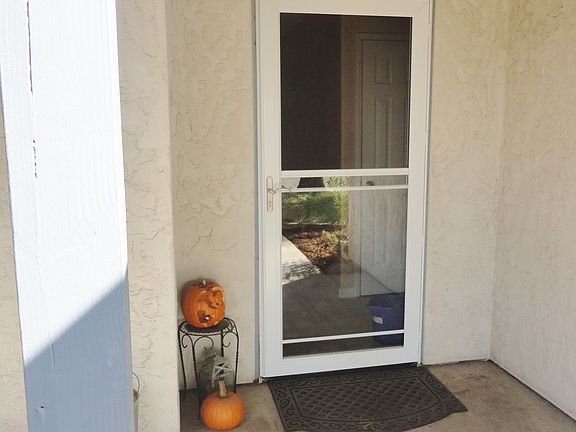 3rd image of 801 Patricia Ave