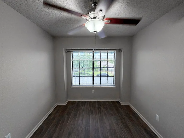 1009 Markham Ln #A — Photo 10