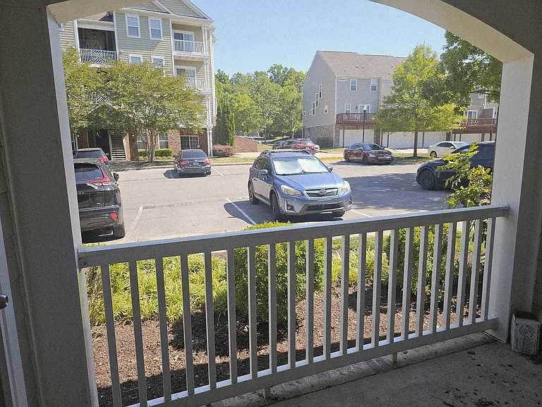 8501 Burnham Ln #6 — Photo 8