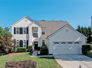 9522 Wilson Hall Dr, Charlotte, NC 28277