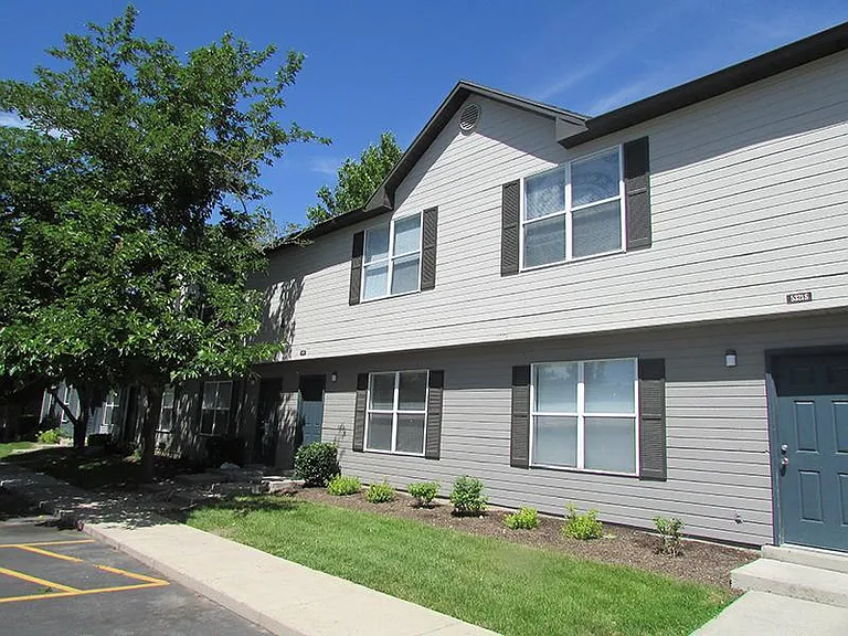 Mulberry Park Apartments — Photo 22