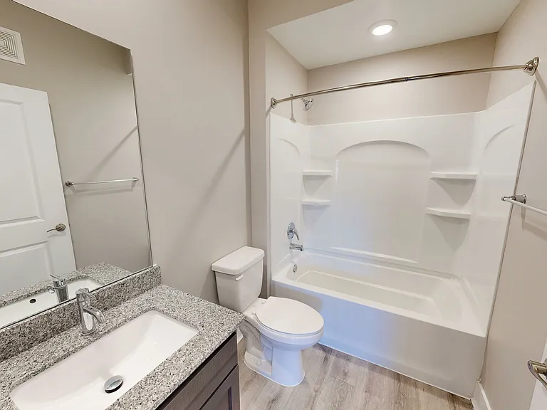 Gentry East Apartments — Photo 39