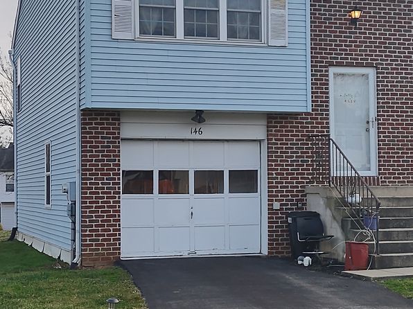 146 Pickwick Pl