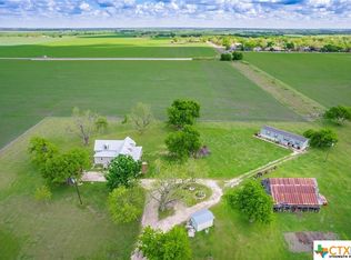 1050 Arnold Dr, Bartlett, TX 76511