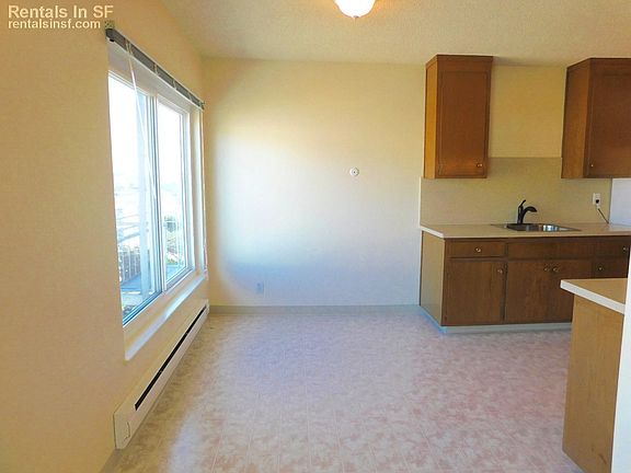 5th image of 435 43rd Ave APT 301