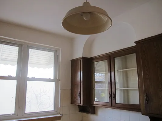 Rented by Aidonis Realty | media 18