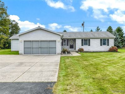 5310 Elm Dr, Lewiston, NY, 14092