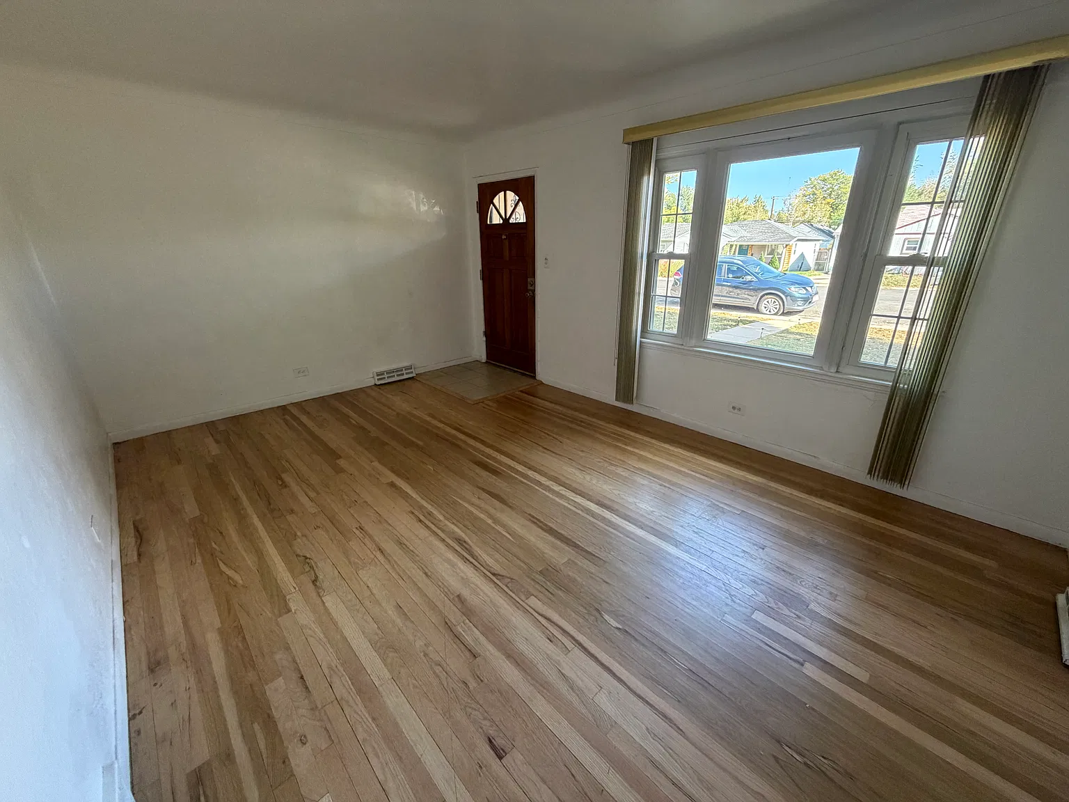 4389 S Washington St - - — Photo 2