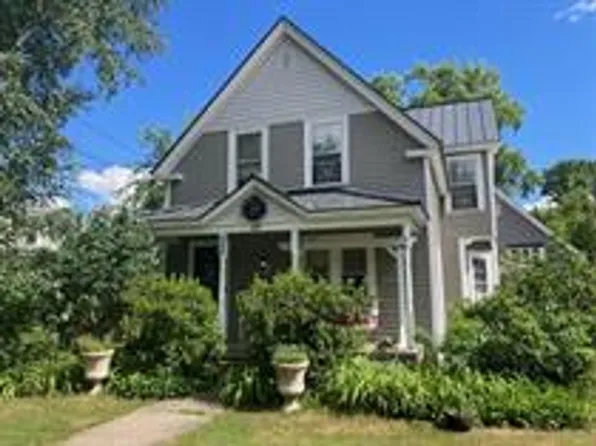 209 Roxbury St #2, Keene, NH 03431
