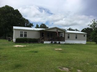 300 Shutt Ln, Chipley, FL 32428
