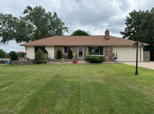 9237 Shepard Rd, Macedonia, OH 44056