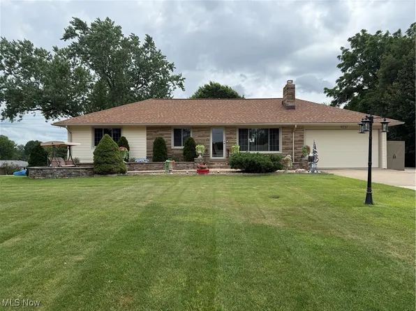 9237 Shepard Rd, Macedonia, OH 44056