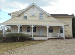 445 Williston Rd, Sagamore Beach, MA 02562