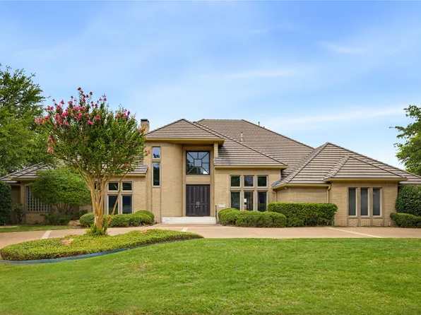 5916 Forest Highlands Dr, Fort Worth, TX 76132
