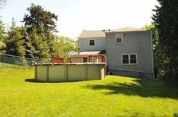 2nd image of 1503 Zeuger St