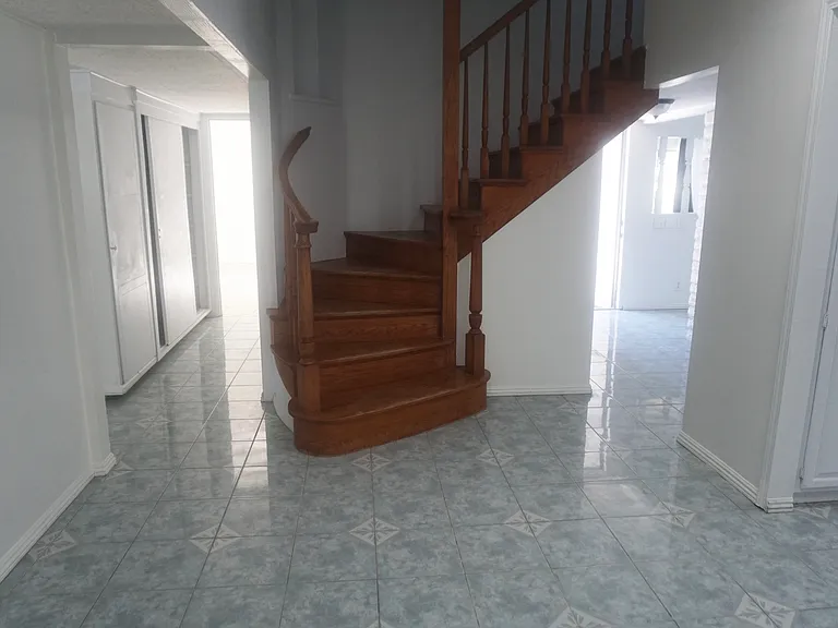 221 S Topo St — Photo 17