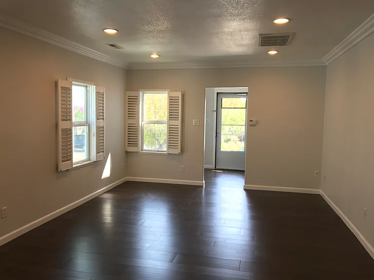 2305 Clinton Ave #A — Photo 4