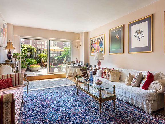 3rd image of 340 E 64th St APT 15N
