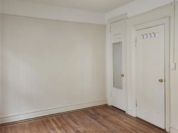 590 Parkside Avenue 2BE image 21 of 21