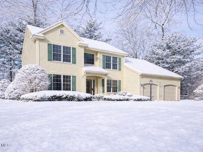 16 Coventry Drive, Clifton Park, NY, 12065