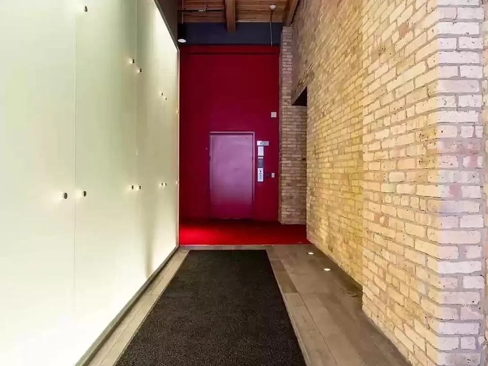 213 Broadway Lofts