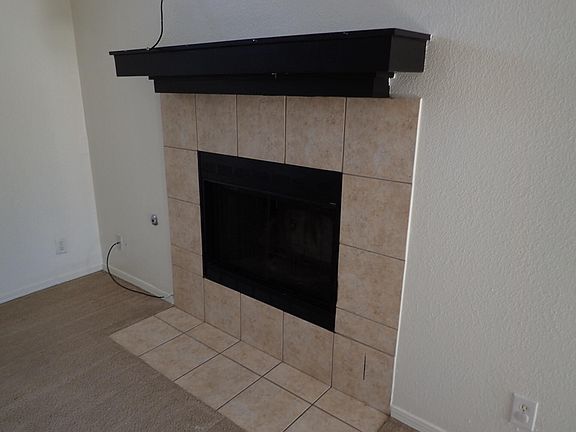 3rd image of 3733 La Cuesta Dr