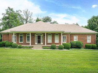 4001 Maplehurst Dr, Crestwood, KY 40014