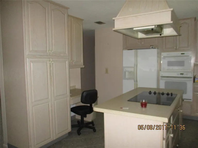 8228 San Jacinto Ave — Photo 2