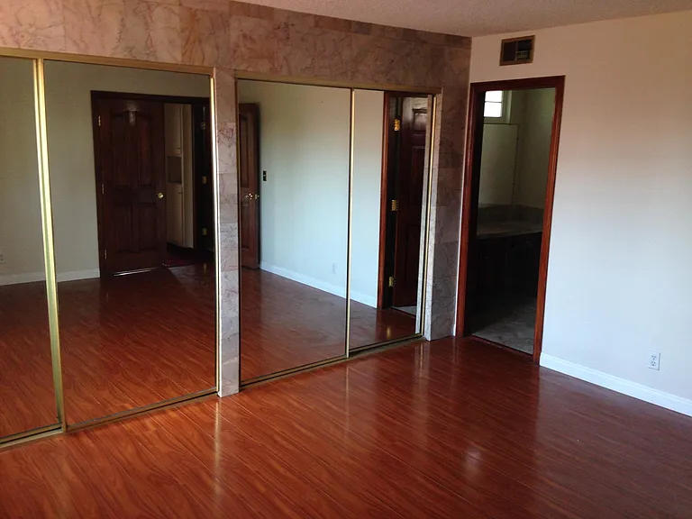 20951 Surge Ln — Photo 11