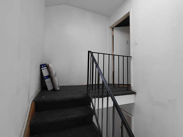 17024 90th Ave #3 — Photo 12
