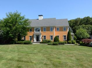 3 Schipper Farm Ln, Southborough, MA 01772