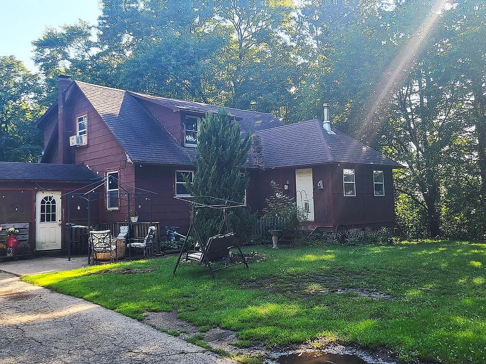 1st image of 13211 Wilmot ROAD