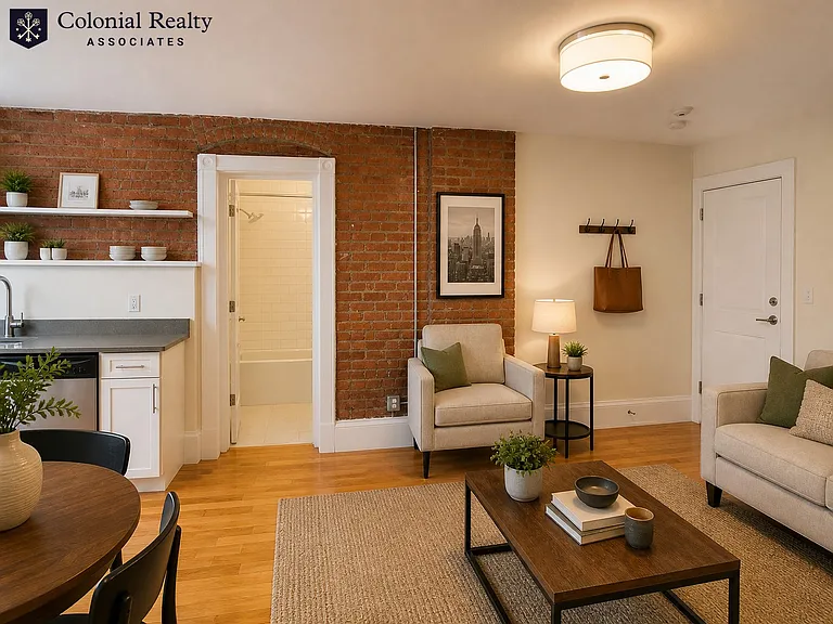 83 Harvard St #21 — Photo 12