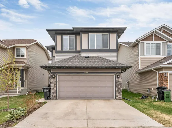 933 McConachie Blvd NW, Edmonton, AB T5Y 3V4