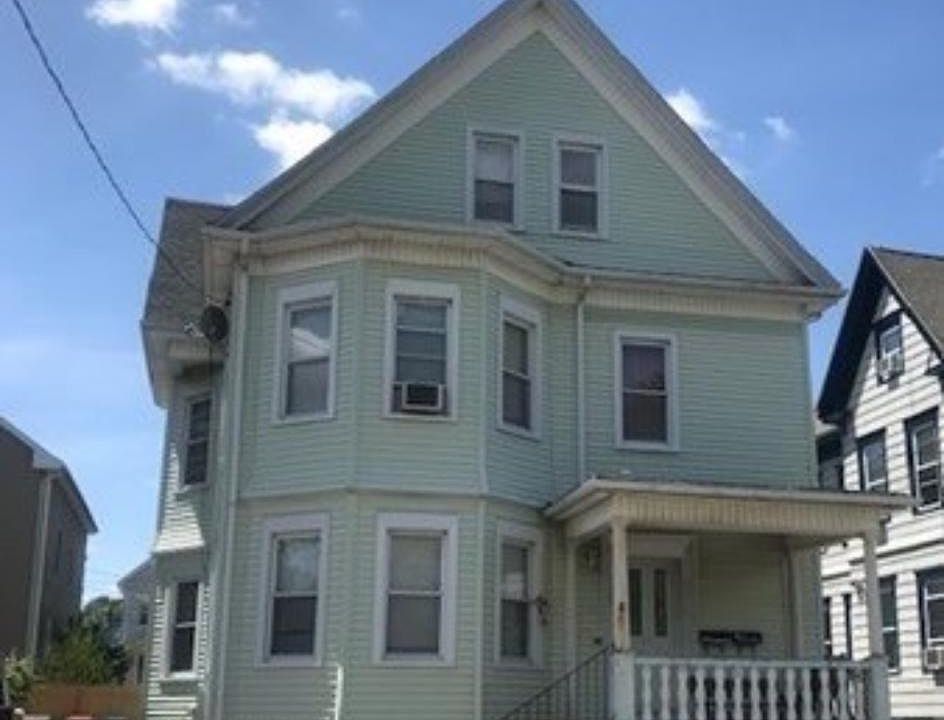 2nd image of 525 Cottage St #2