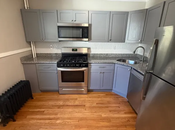 435 Kenwood Ave #1, Delmar, NY 12054