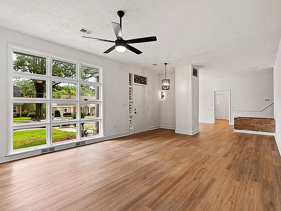 4th image of 309 Jennings Ave