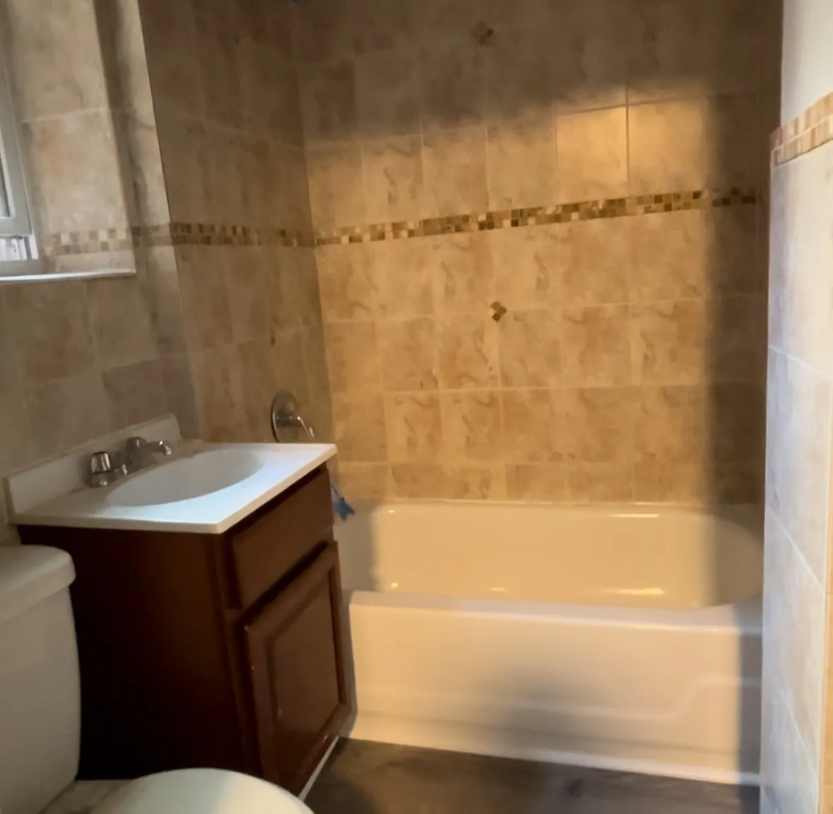 2 bed, $1,825 — Photo 3