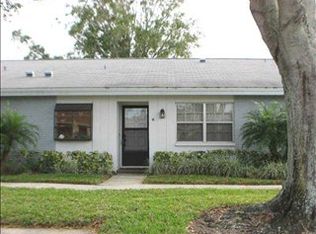 3401 Stonehaven Ct E APT B, Palm Harbor, FL 34684