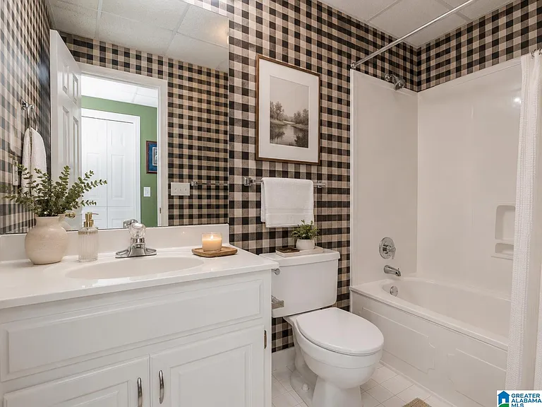 3036 Old Stone Dr — Photo 29