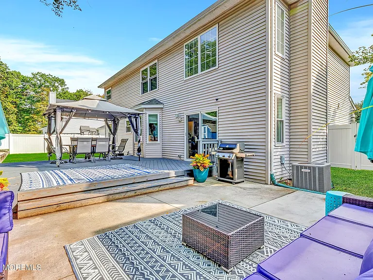66 Diamond Ln — Photo 10