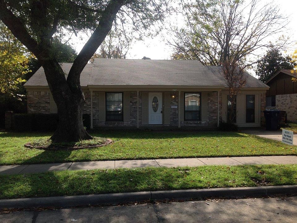 1st image of 4234 Sweetbriar Dr