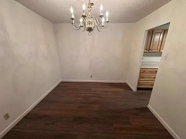 411 Lakewood Cir #C407 — Photo 14
