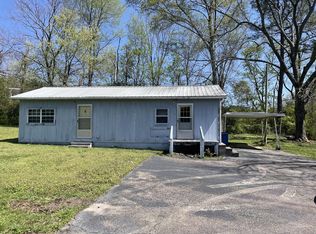 255B Jackson St, Greenfield, TN 38230