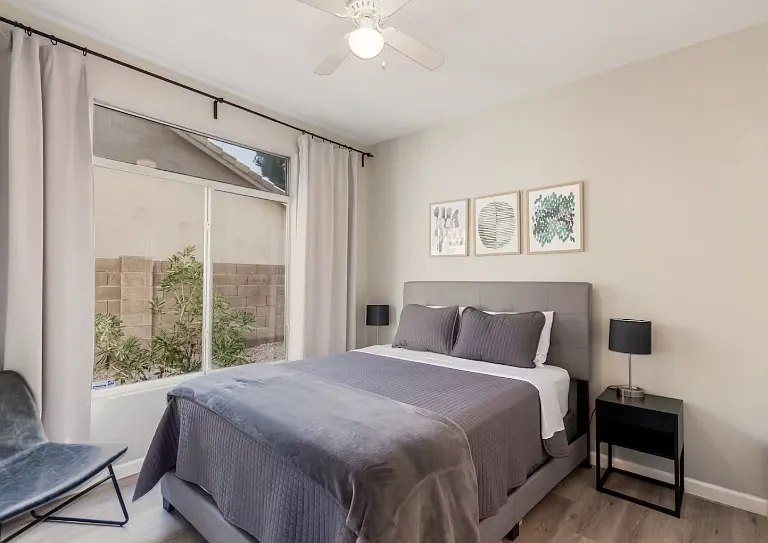 3141 W Laredo St — Photo 35